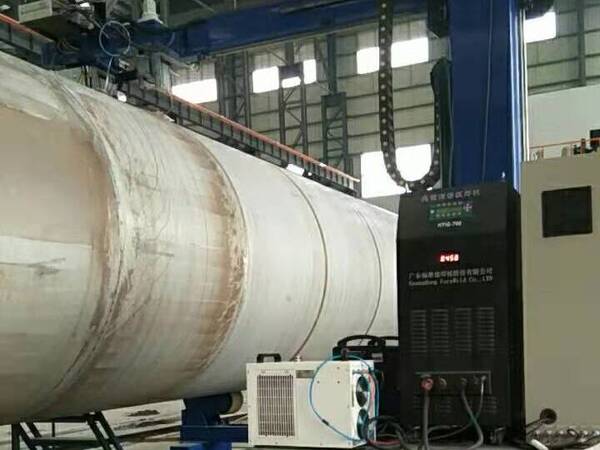 Circular seam welding equipment